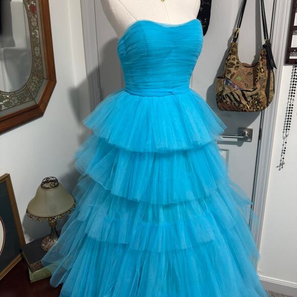 NWOT Ashley Lauren Turquoise Blue Tiered Tulle Strapless Ballgown Prom Dress 6/S - Picture 2 of 8